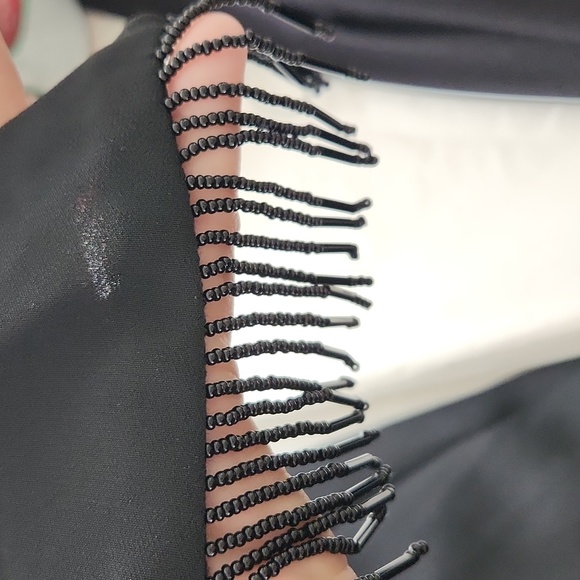 Liz Claiborne $5 - Picture 8 of 10